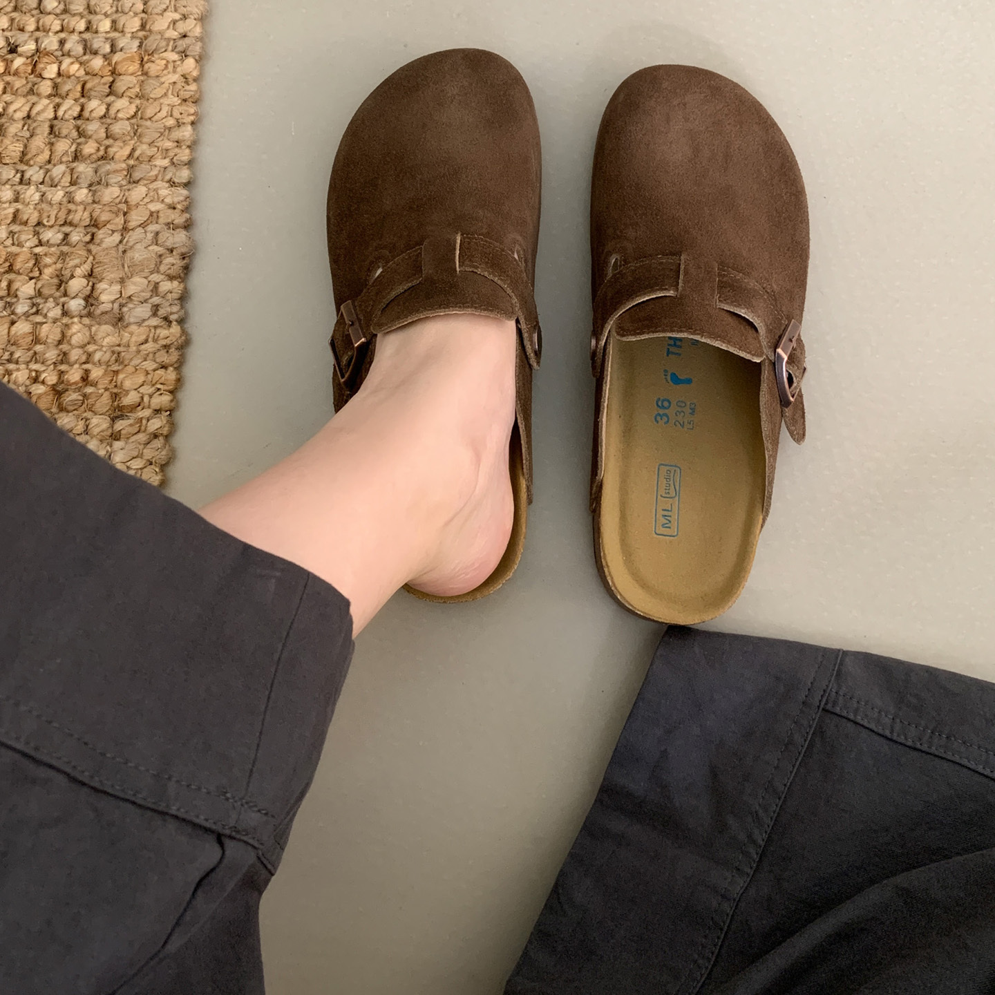 春夏新款一脚蹬单鞋软底女鞋