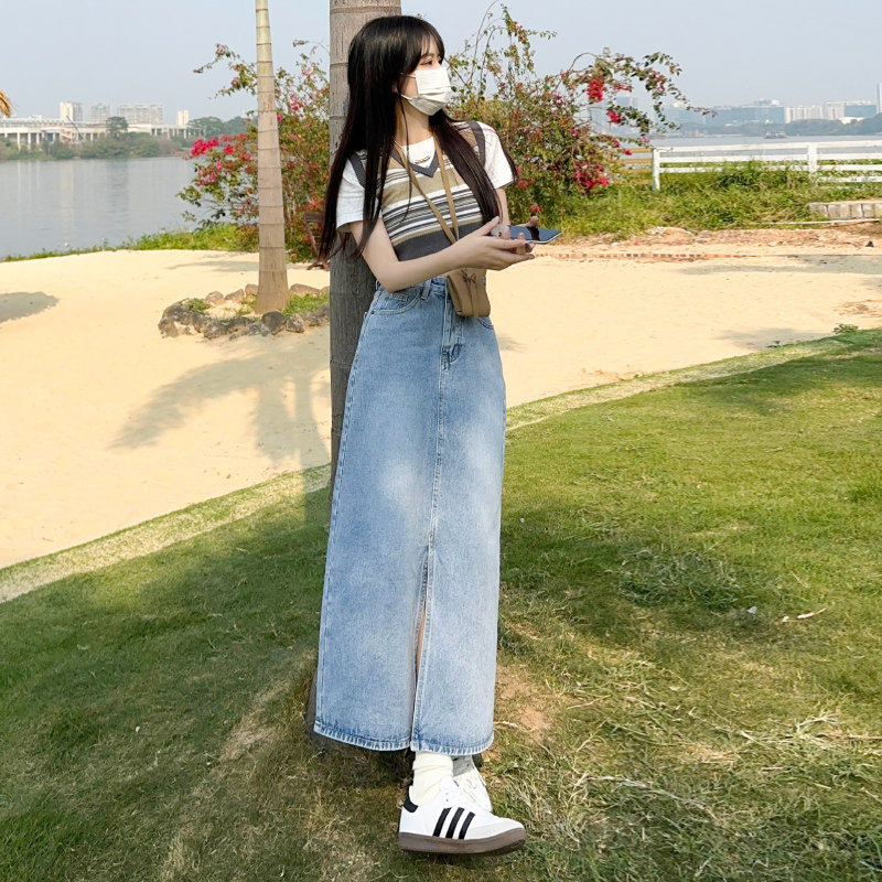 浅色牛仔半身裙女夏季新款梨型身材遮跨显瘦牛仔长裙春秋a字半裙
