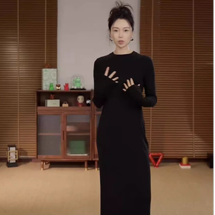 开又连衣裙 莱赛尔绵羊毛高弹后 自信优雅