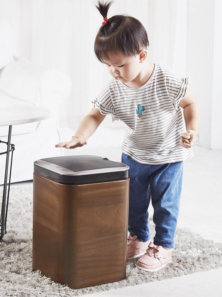 智能垃圾桶感应式家用轻奢自动新中式客厅厨房卫生间带盖专用桶大