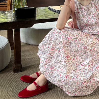 AULDCAT草花印花花苞连衣裙