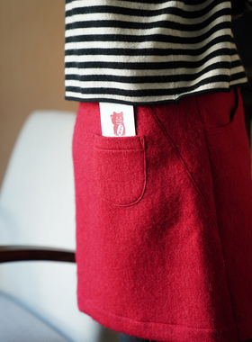 AULDCAT 2024新年早春系列  羊毛马海毛混纺正红小短裙 mini裙
