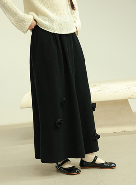 AULDCAT 2024FW  100羊毛纯黑花苞型花朵针织半身裙 手工缝制