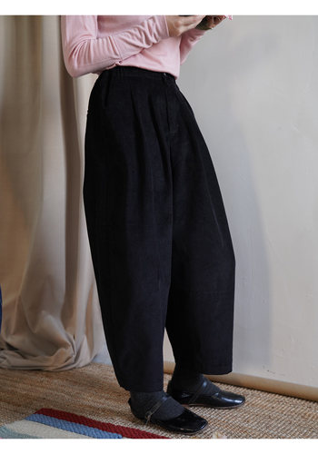 AULDCAT细坑条灯芯绒萝卜裤