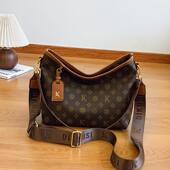 大容量老花托特包包女2026新款 购物袋通勤单肩斜挎包 复古女包时尚