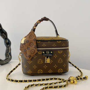 复古真皮老花盒子包水桶包女2026新款夏天今年流行爆款斜挎小包包