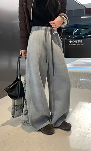 QS1003正品厚绒直筒裤卫裤女冬季新款显瘦小个子阔腿裤qianbeisi