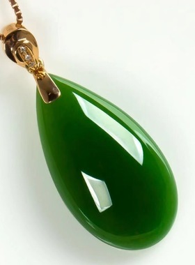 新疆天然玉石【送项链】高档玉吊坠菠菜绿玉髓坠子冰种通透送妈妈