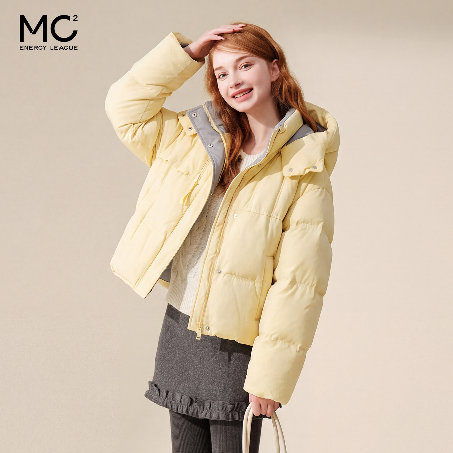 女装连帽撞色款羽绒服-88AW1738