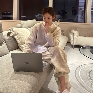现货韩国东大门女装2025冬季新款宽松毛绒抽绳卫衣休闲裤两件套装
