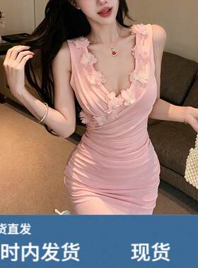 性感洋装女新款夜总店特别漂亮掐腰小裙子花朵拼接收腰包臀短裙