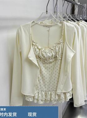 MOLORDA2025秋新款短款长袖开衫女波点木耳边吊带背心甜辣两件套