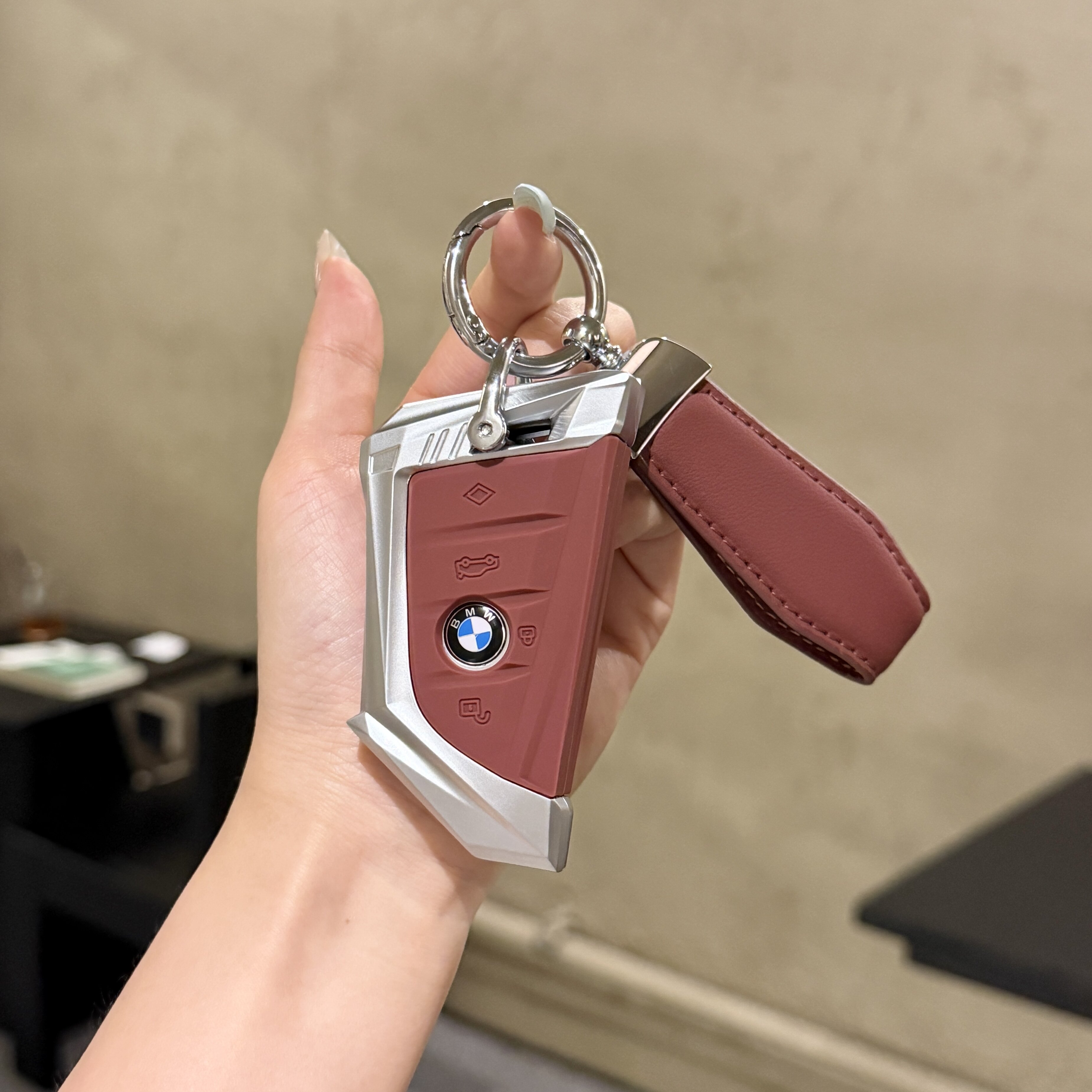 适用宝马3系刀锋钥匙套x1x2x3新款金属全包高端壳内饰i3ix35系扣