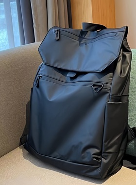 双肩包男士通勤背包新款大容量防泼水学生书包轻便电脑包休闲背包