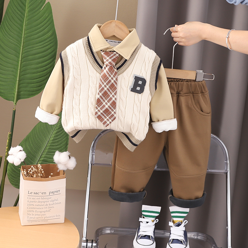 男童韩版加绒加厚两件套秋冬衣服