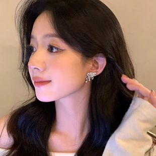 26度晚风轻奢高级感锆石珍珠耳环 气质超闪重工耳饰女蚊香盘耳夹