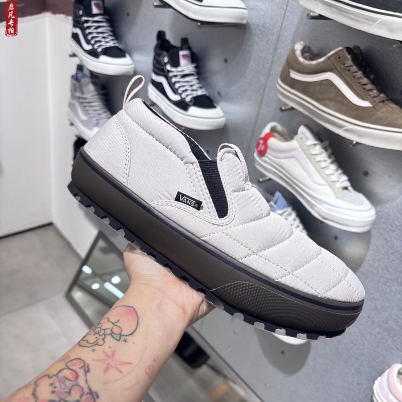 VANS冬季保暖面包鞋休闲鞋