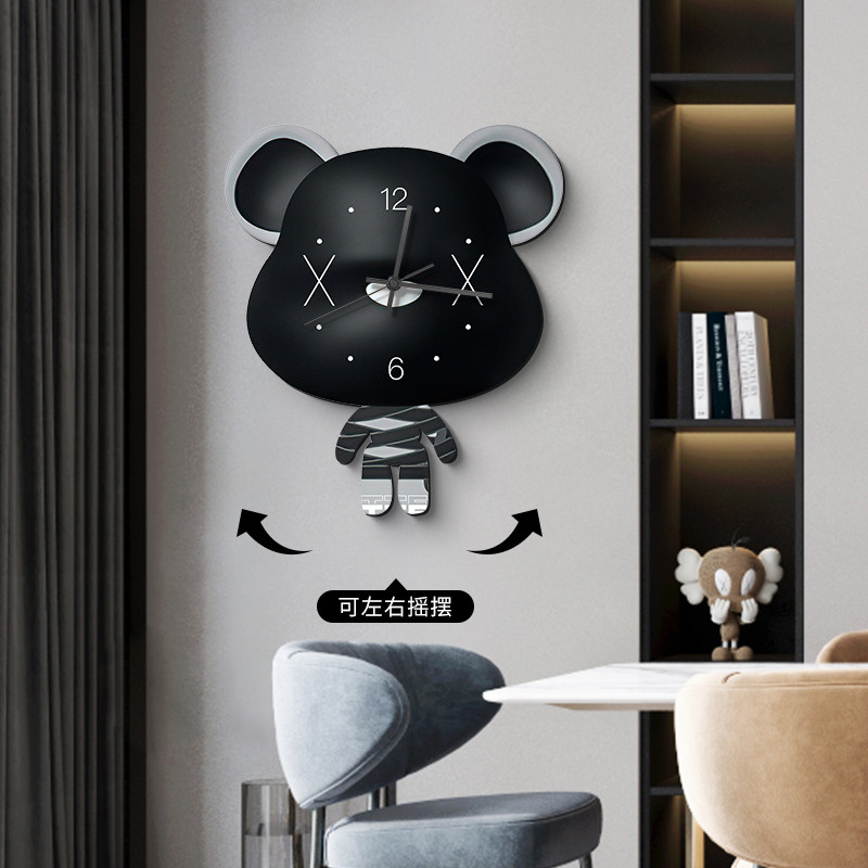 2022新款暴力熊Kaws创意挂钟