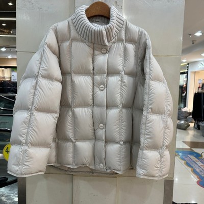 小艺欧货女装2025冬季新款时尚针织立领长袖单排扣百搭羽绒服606H