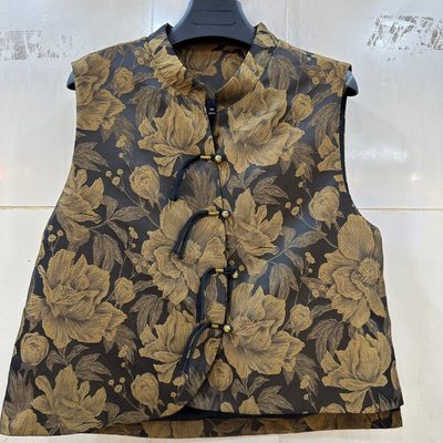 2026春季新款女装时尚小立领无袖新中式提花复古百搭马甲女27010H