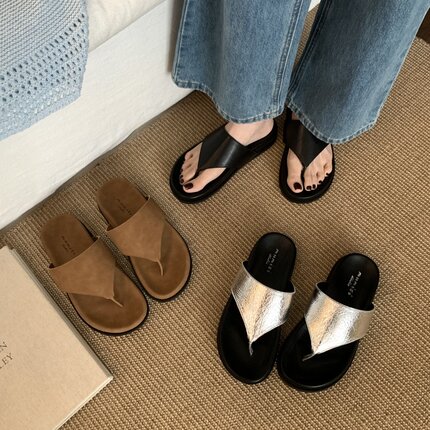 拖鞋夹女夏外众复古2025拖鞋厚底穿新款凉法式脚人字沙滩设计小感