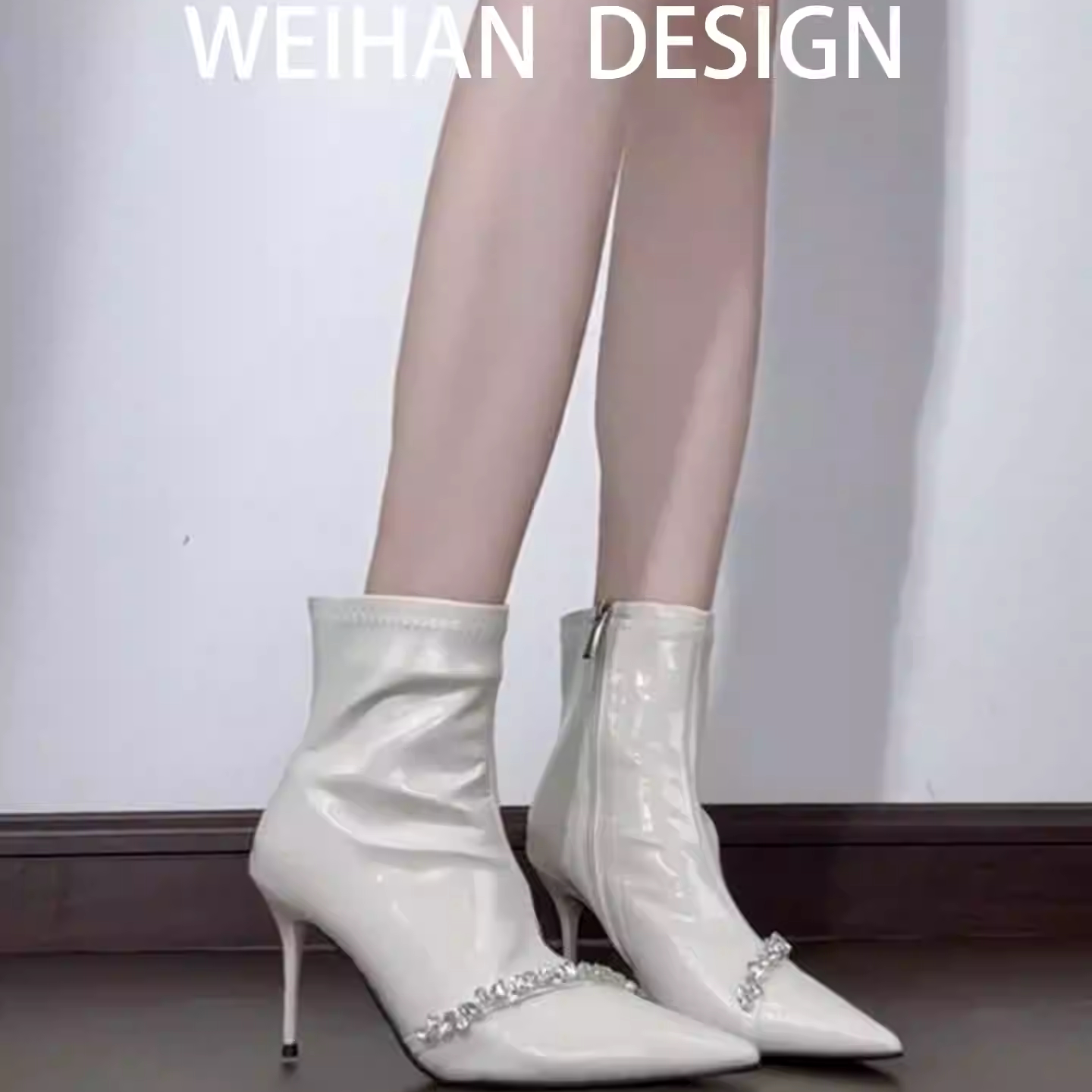 羊皮版！白色水钻尖头高跟短靴女细跟弹力瘦瘦靴法式秋冬漆皮踝靴