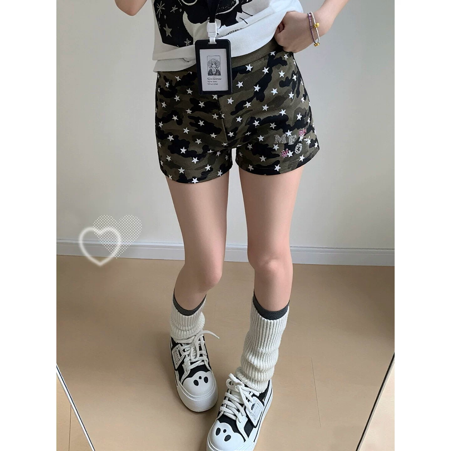 迷彩星星印花高腰休闲短裤女夏季古早味可爱显瘦宅萌运动裤热裤子
