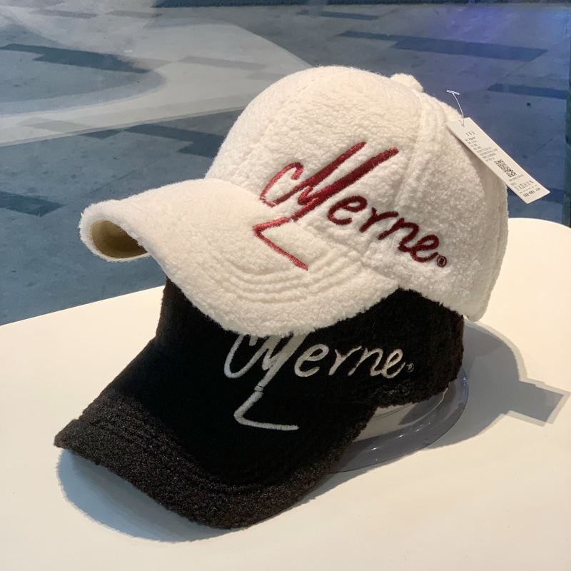 新款羊羔毛绒大头显脸小鸭舌帽子