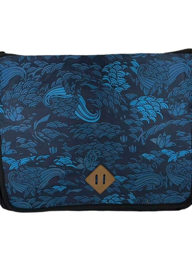 李宁挎包男女休闲包新款情侣单肩包时尚运动斜挎手提包ABDH048