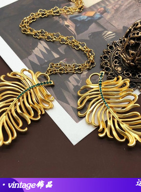 西洋镀真金法式简约镶钻款胸针项