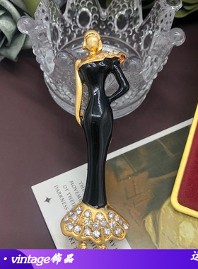 青岛饰品日韩别针经典黑色珐琅釉镶钻摩登女郎气质优雅胸针女HE