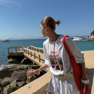 T恤 OPEN 26年春款 设计感印花宽松休闲短袖 71636 配腰带