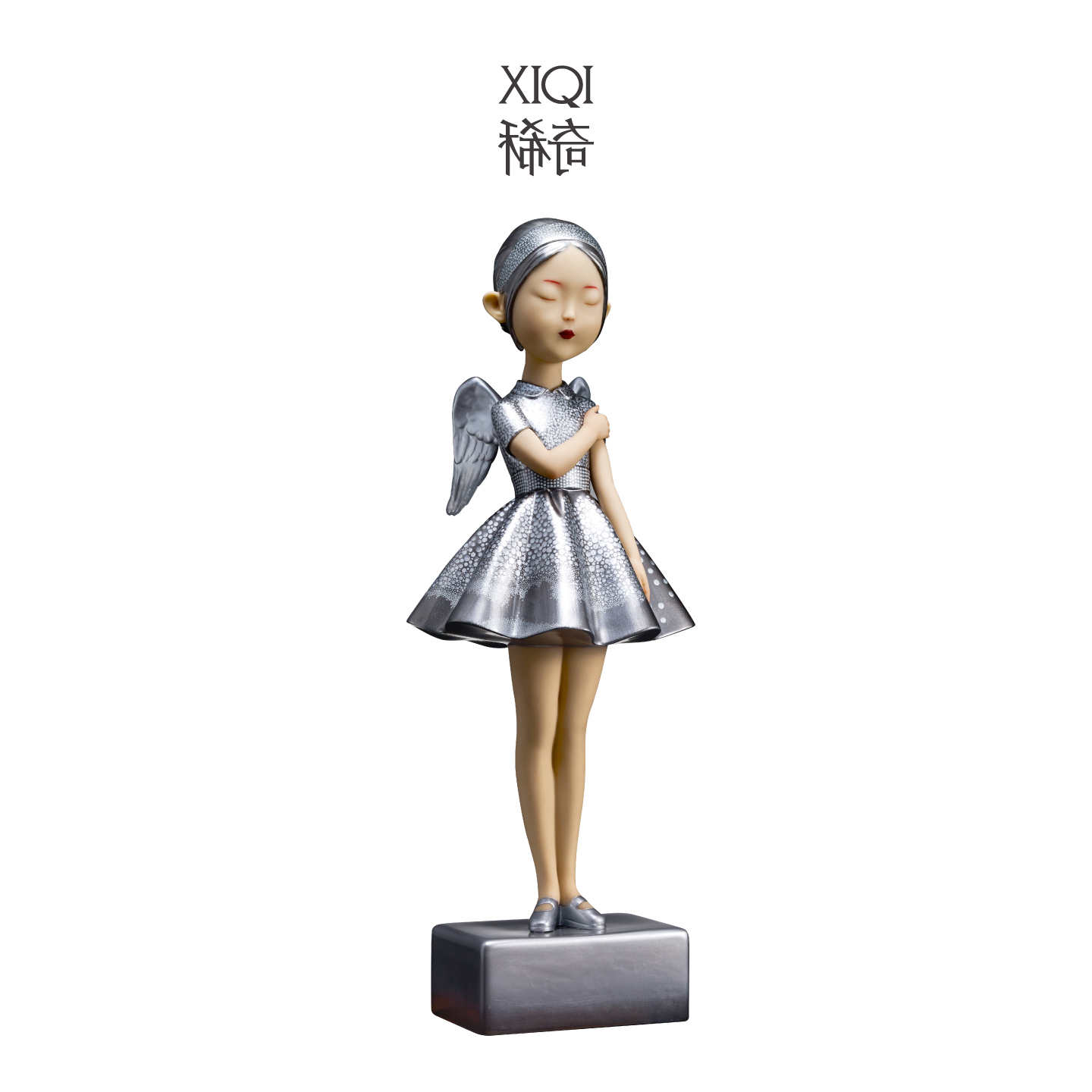 XQ/稀奇向京玻璃钢雕塑