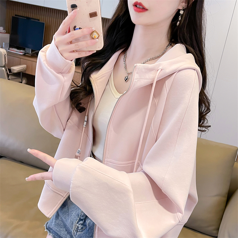短款连帽女卫衣春秋季粉色新款学生薄款休闲开衫时尚炸街外套女装