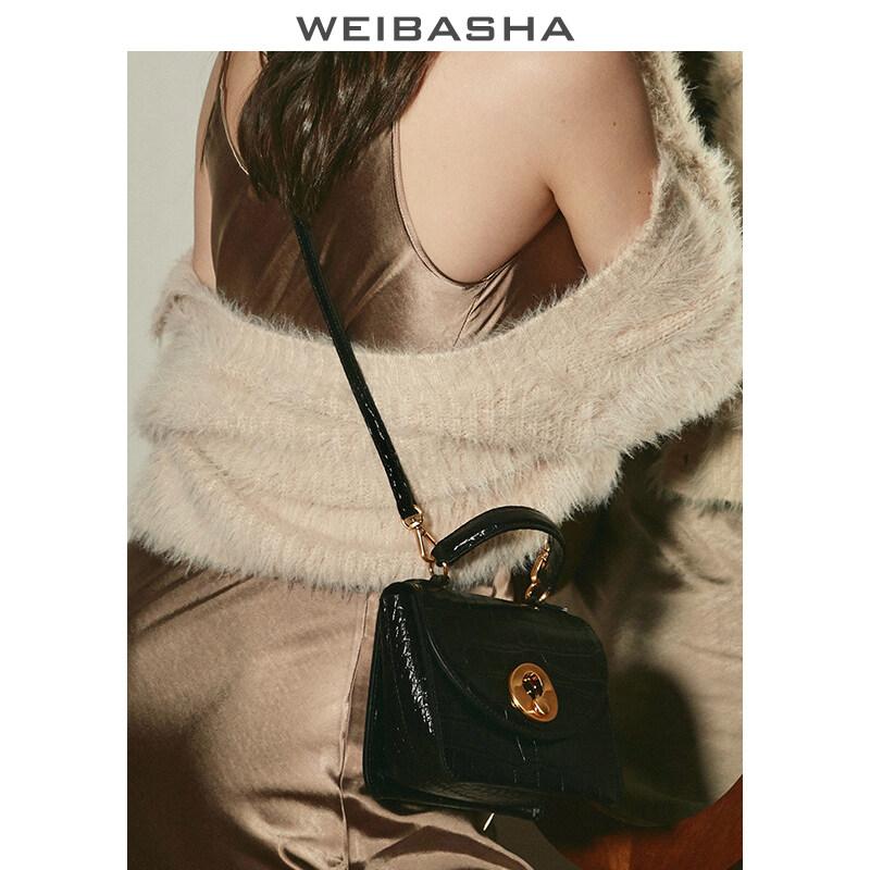 秋冬小众真皮包包2021新款潮手提包百搭斜挎包女包迷你小包单肩包