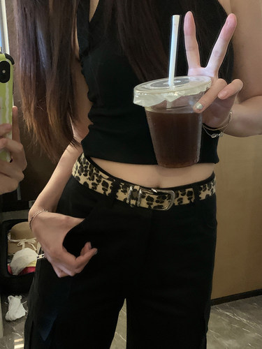 可调节针扣腰带配裙子豹纹皮带