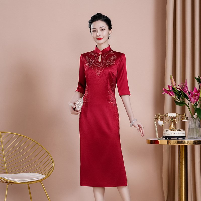 高端中年妈妈婚宴装旗袍喜婆婆礼服婆参加婚礼丈母娘连衣裙秋