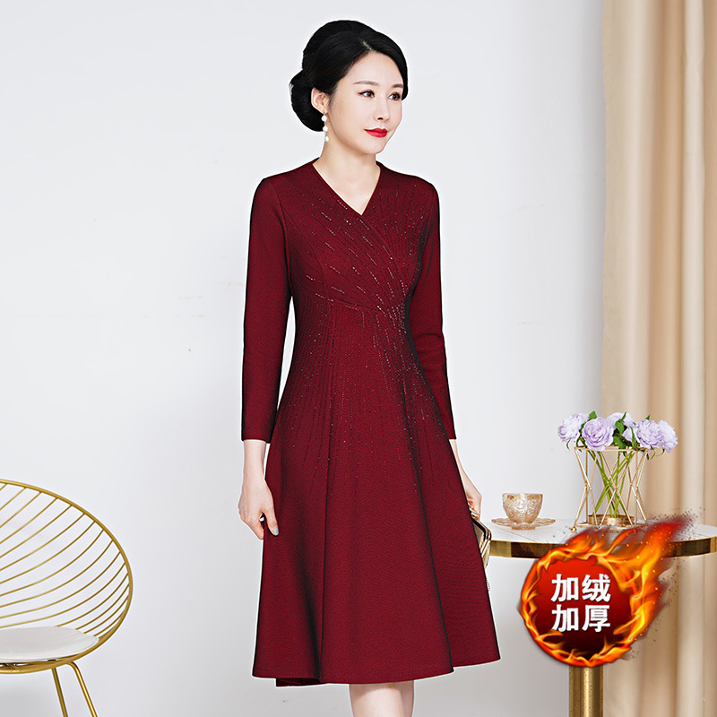 冬季加绒加厚舒适妈妈装婚礼婚宴礼服重工钉珠修身连衣裙深圳