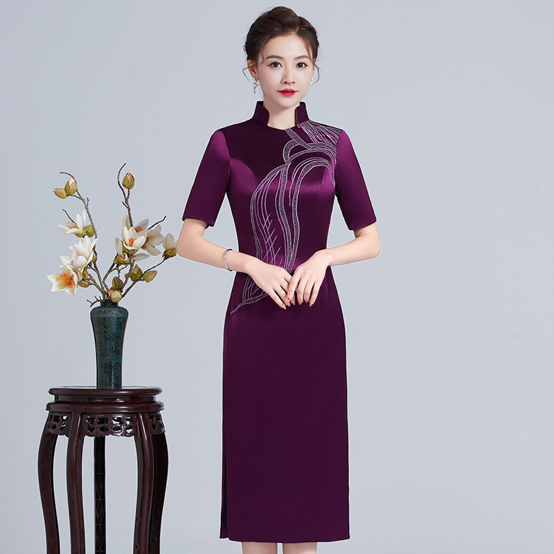 妈妈婚宴装礼服喜婆婆丈母娘年轻款结婚修身改良旗袍春夏国风