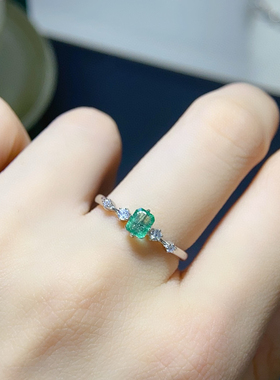 天然哥伦比亚祖母绿戒指主石尺寸4*5mm520礼物 开口可调节