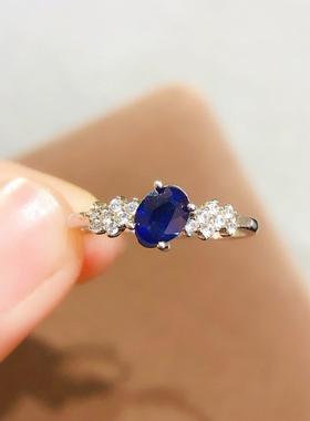 天然蓝宝石戒指晶体全净火彩爆闪S925银精工镶嵌5*6mm