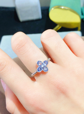 天然坦桑石戒指，晶体全净火彩爆闪，S925银精工镶嵌，主石3*4mm