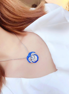 18K金镶嵌天然钻石吊坠女款玫瑰花项链锁骨链时尚百搭送女友礼物