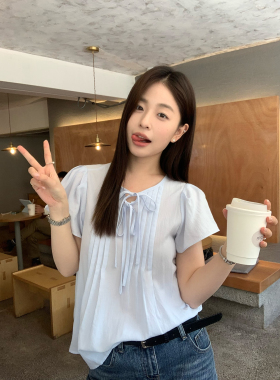 26夏上新！KITTIN韩系小众设计感褶皱系带泡泡袖小衫7983##