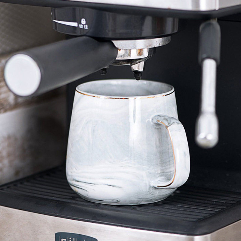 热卖 大理石情侣创意喝水杯陶瓷家用杯子马克杯咖啡杯 带盖勺茶杯
