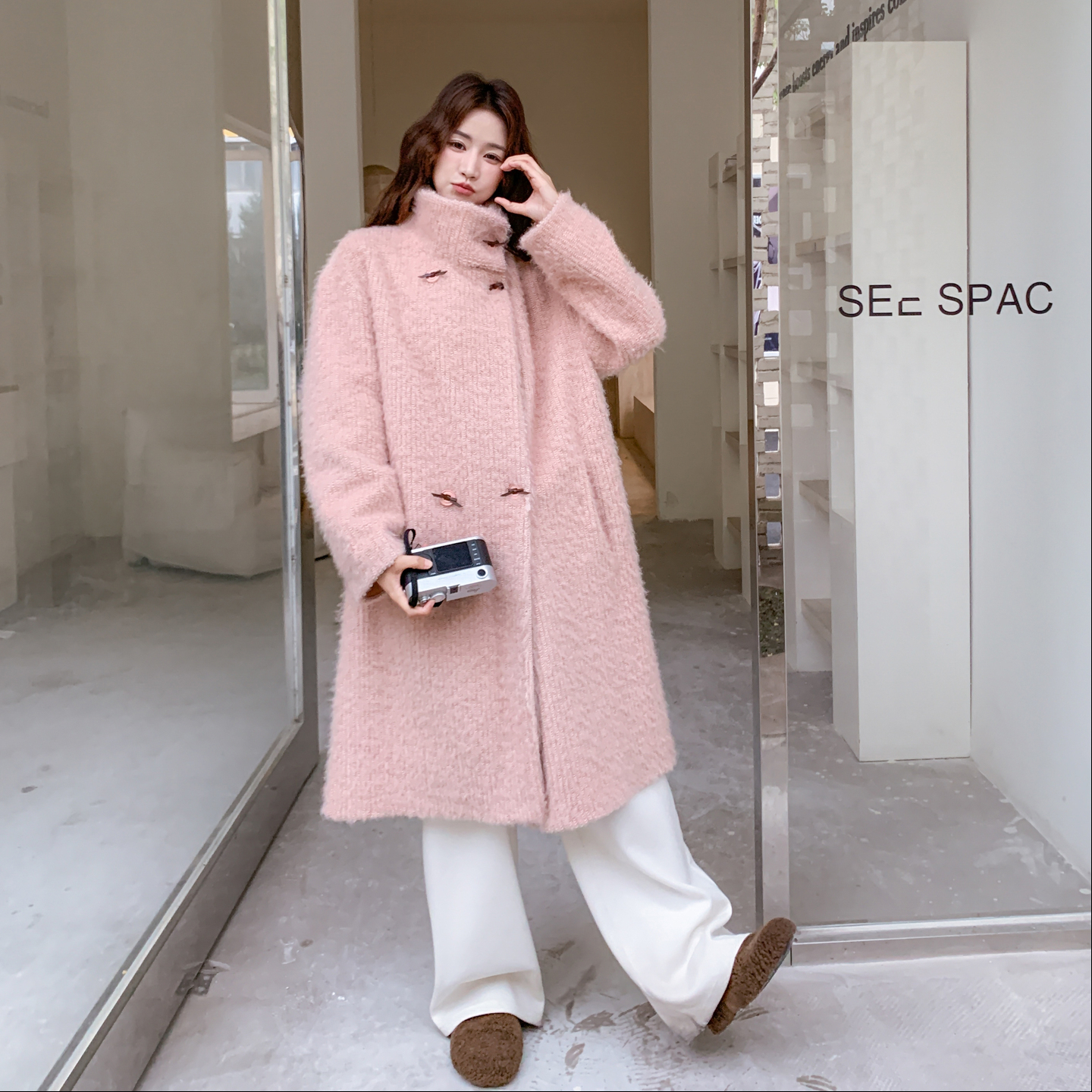 现货【新款】皮毛一体外套ZB089-6723-P290K398，女装短外套，浙宝089