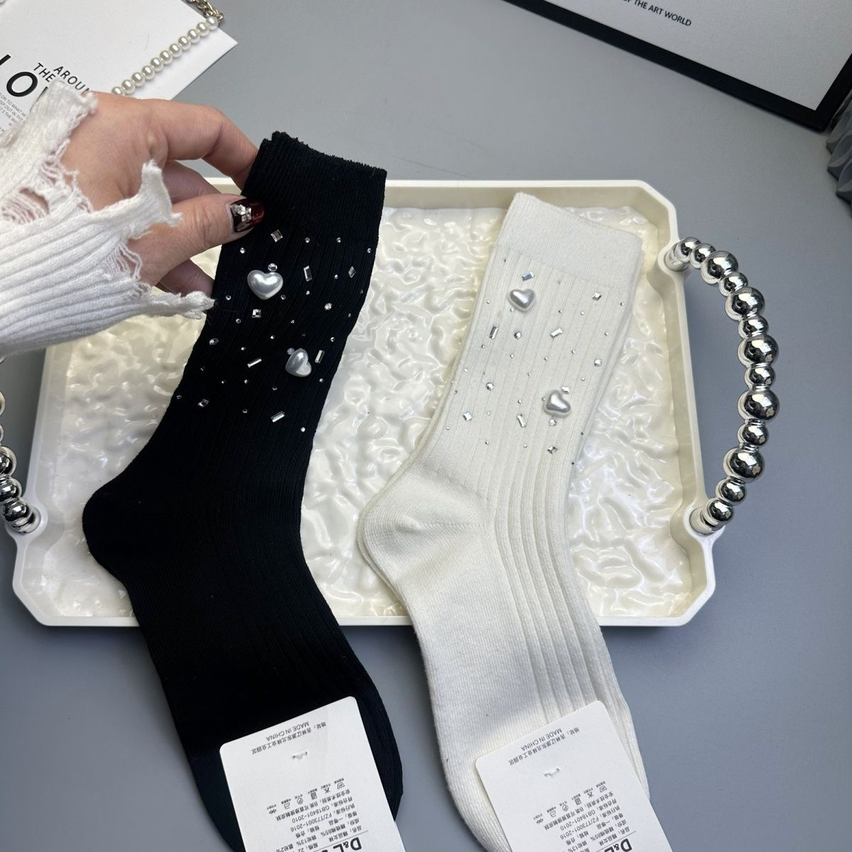 袜子女新款欧货满天星珍珠爱心重工烫钻个性洋气长筒饰品袜堆堆袜