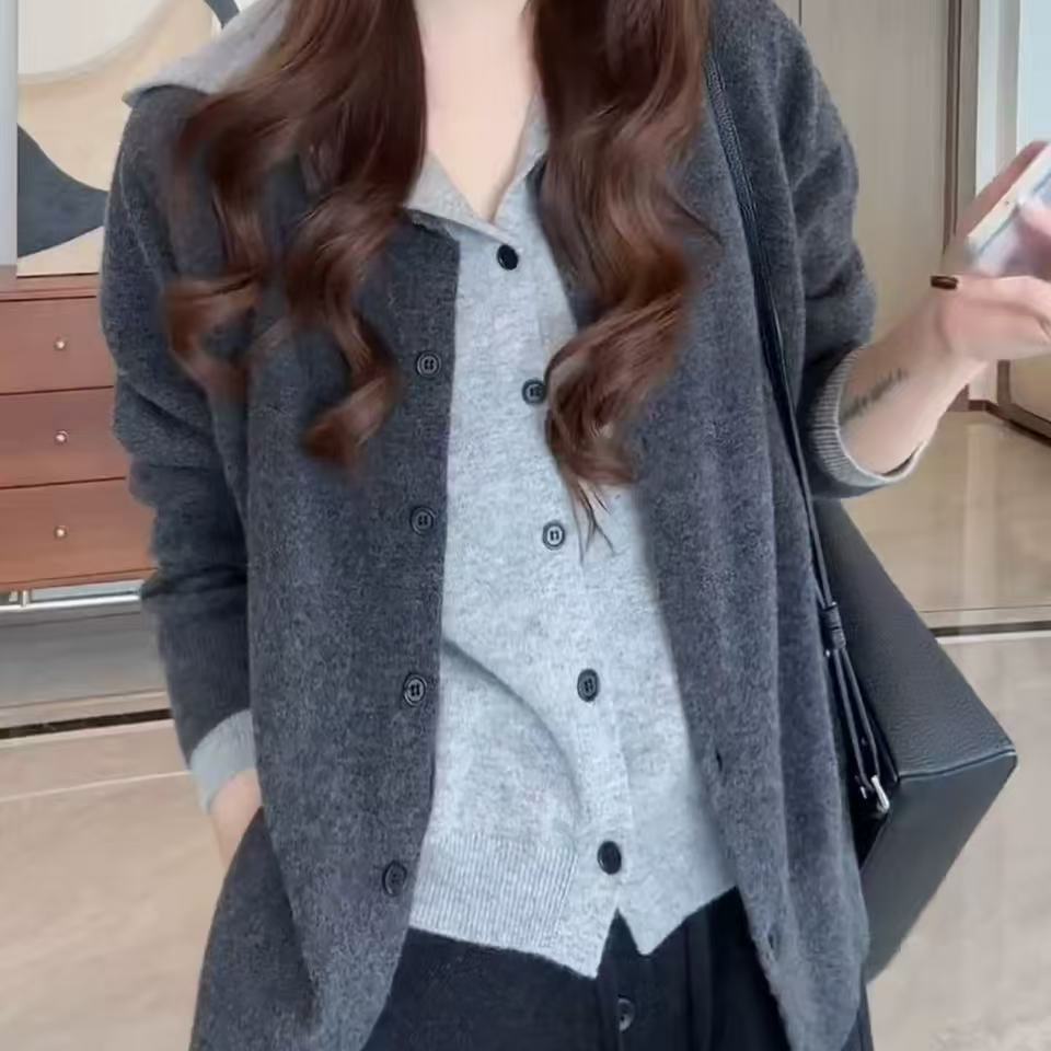 假两件灰色针织开衫外套