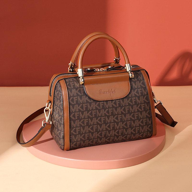 包包2020新款潮网红时尚女包斜挎包女手提包枕头包波士顿包单肩包