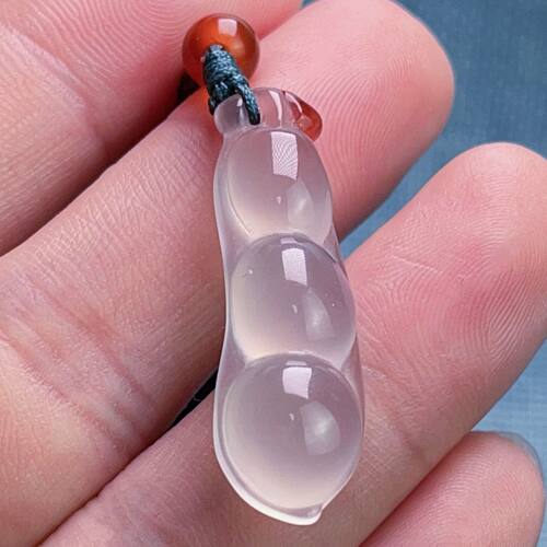 56Z01凉山瓦西料南红原矿高冰冰飘花福豆雕刻吊坠